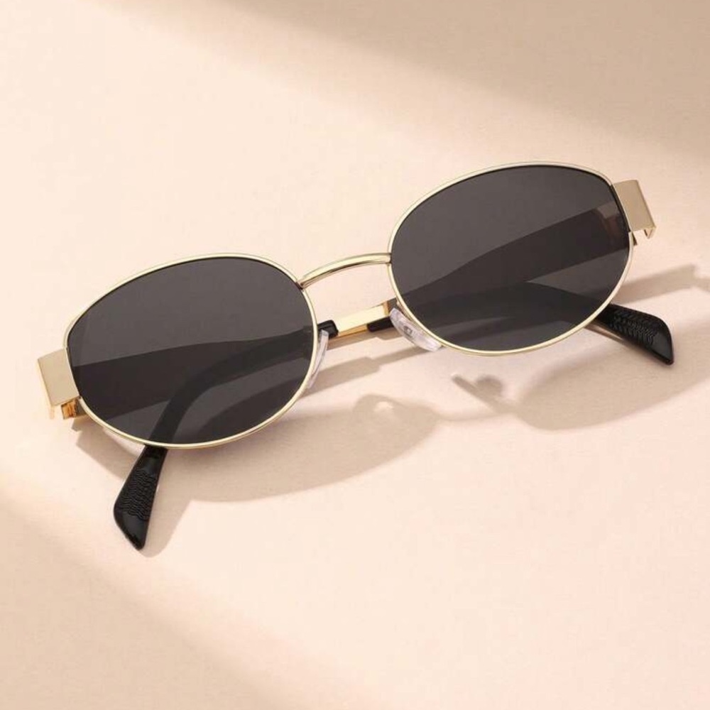 Women Ultralight Oval Fashion Sunglasses - Picture 3 of 5